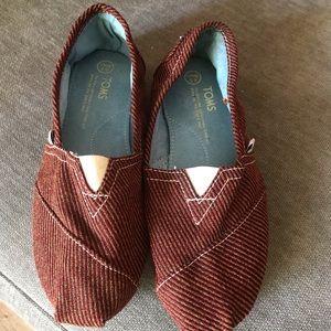New without tags Toms shoes!